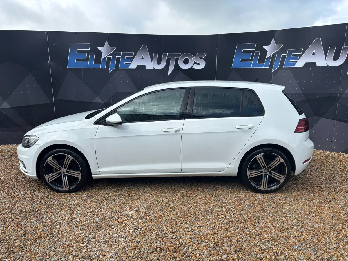 Volkswagen Golf HIGHLINE TSI DSG 1.4 - Image 2
