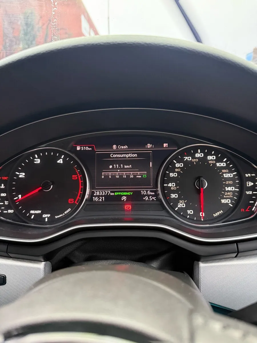 Audi A4 2017 - Image 5
