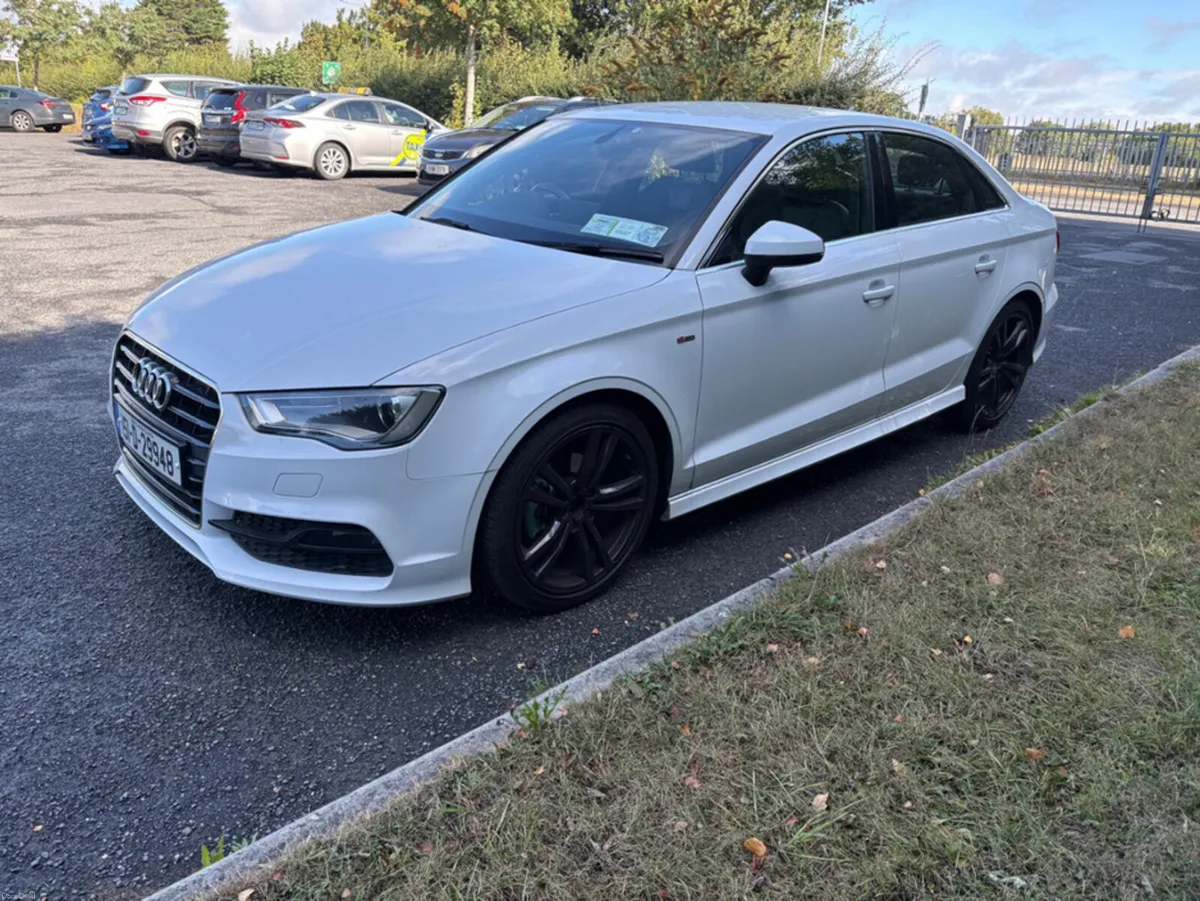 Audi A3 1.6 TDI 110 S LINE 4DR - Image 2