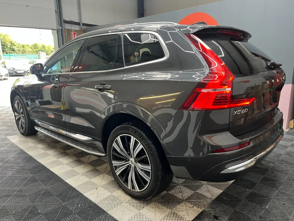 Volvo XC60 2022 VOLVO XC60 RECHARGE PLUS T6 AWD PL - Image 5