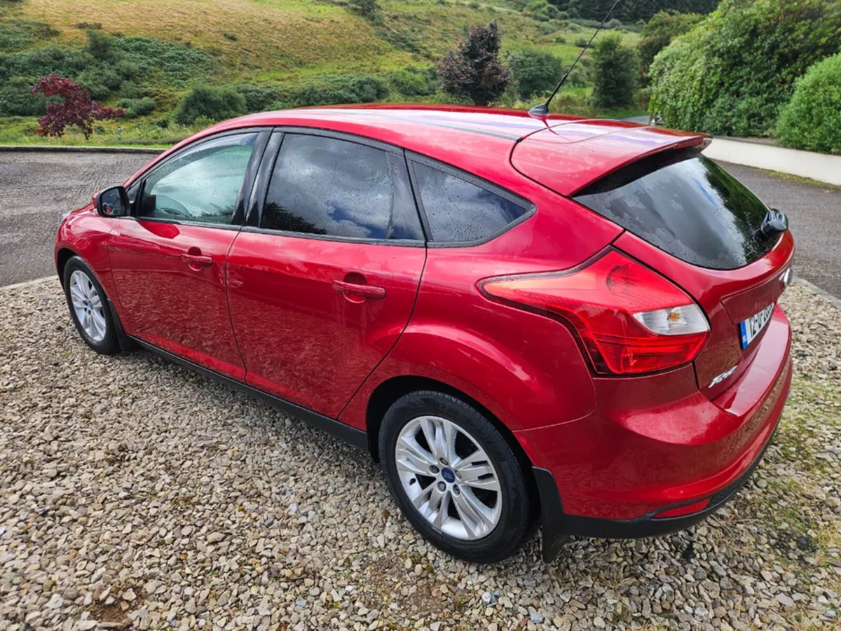 Ford Focus 1.6 - Image 4