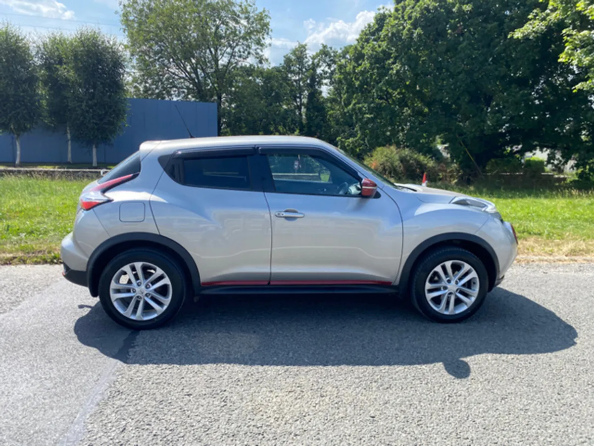 Nissan Juke 1.2 SV PREMIUM 4DR - Image 4
