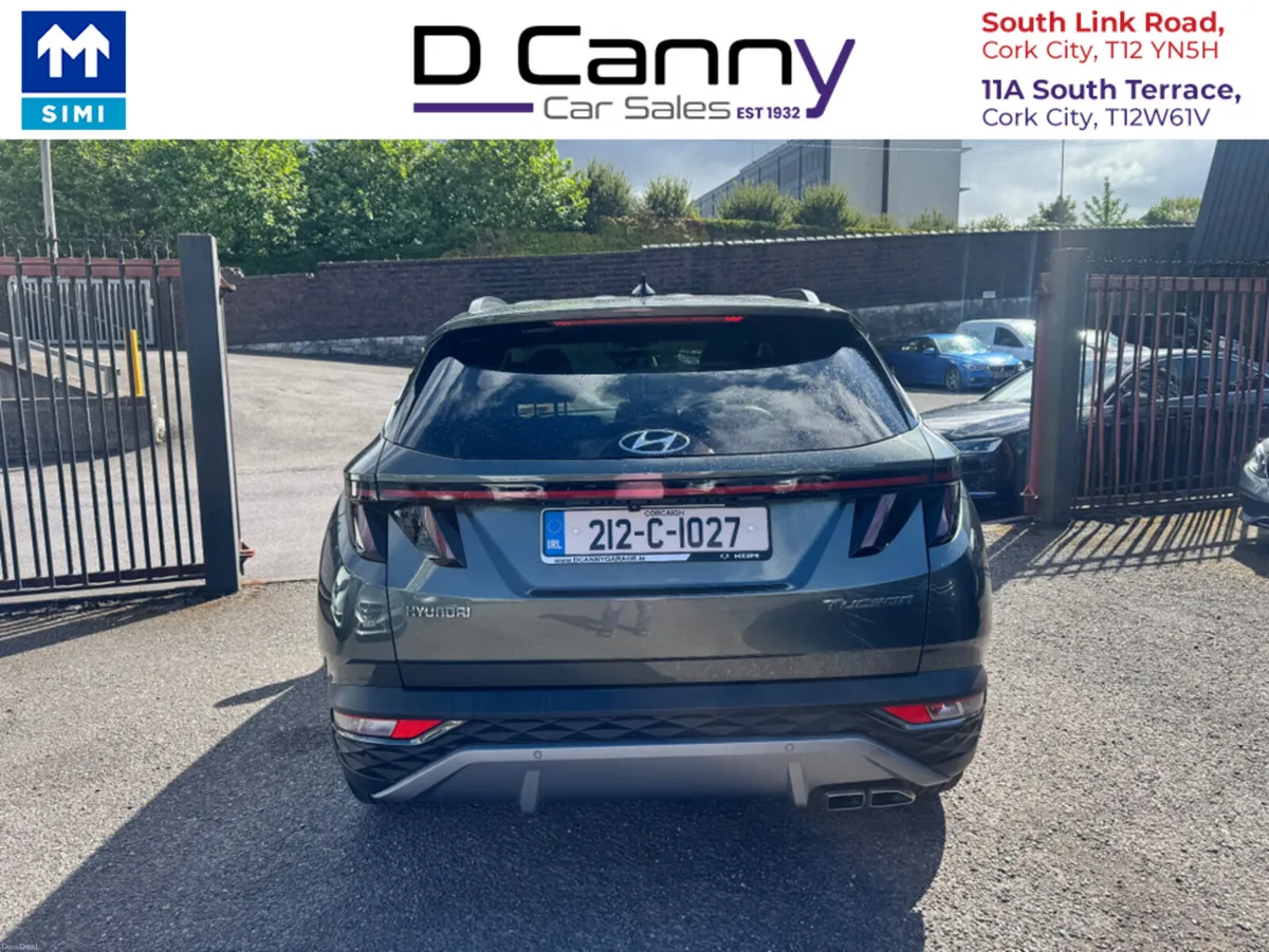 Hyundai Tucson EXECUTIVE PLUS 5DR DIESEL - Image 3
