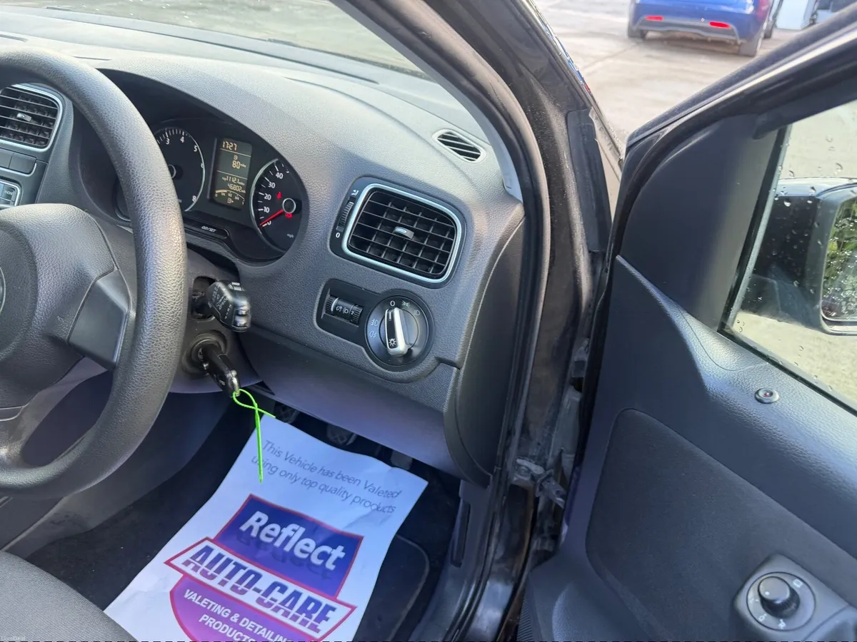 Vw Polo 2012 Manual 1.2 petrol only 46000mil - Image 6