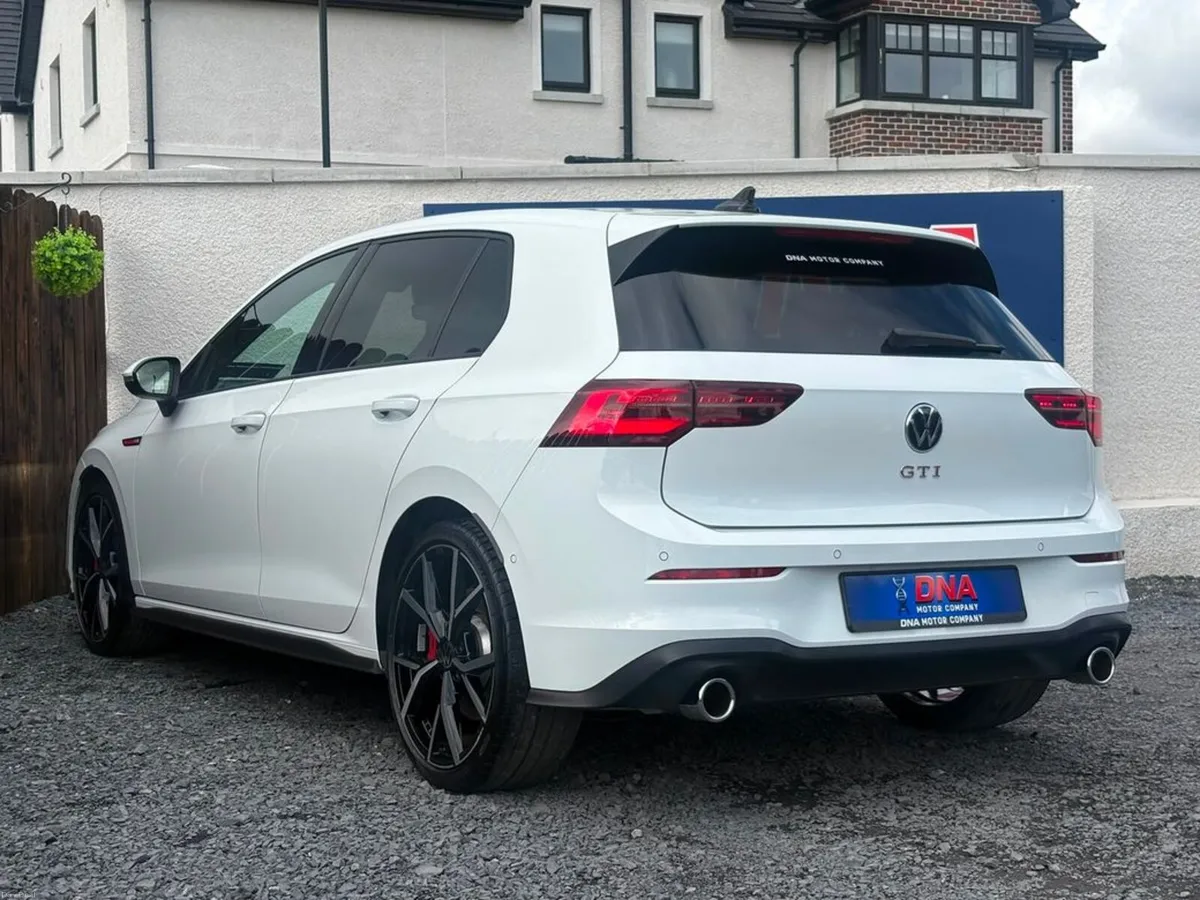 Volkswagen Golf MK8 GTI - ONLY 32K KMS! - Image 5
