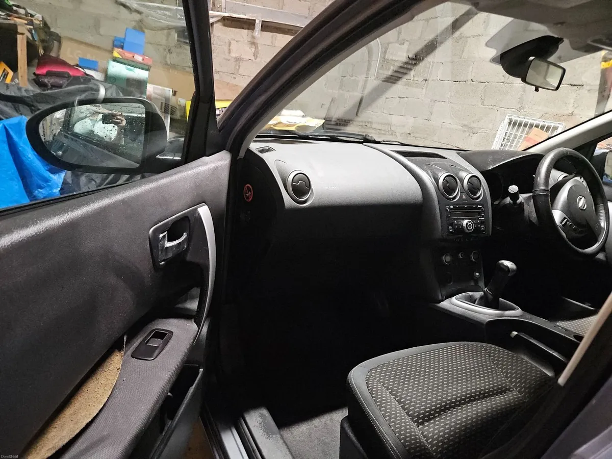 Nissan Qashqai 2008 - Image 6