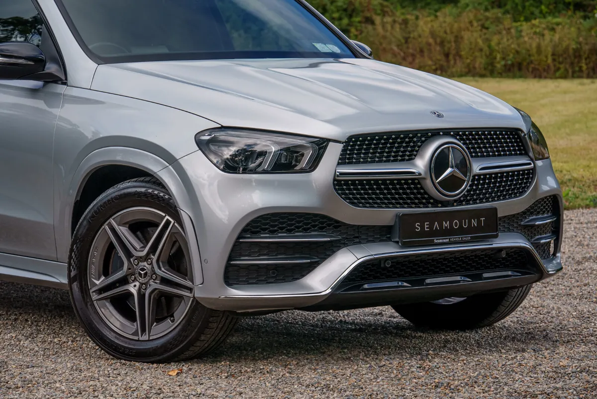 2019 Mercedes-Benz GLE 300d AMG Night Edition - Image 2