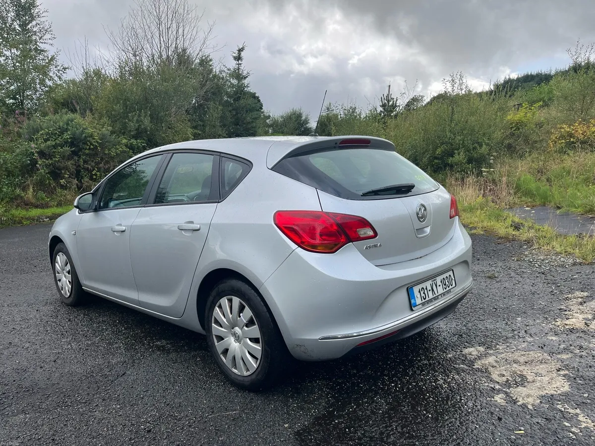 Vauxhall Astra (New NCT) - Image 3