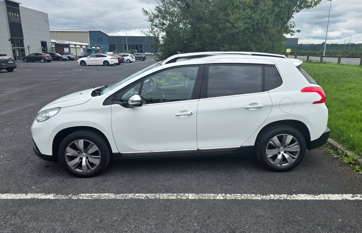 2016 Peugeot 2008 1.2 Automatic - Image 5