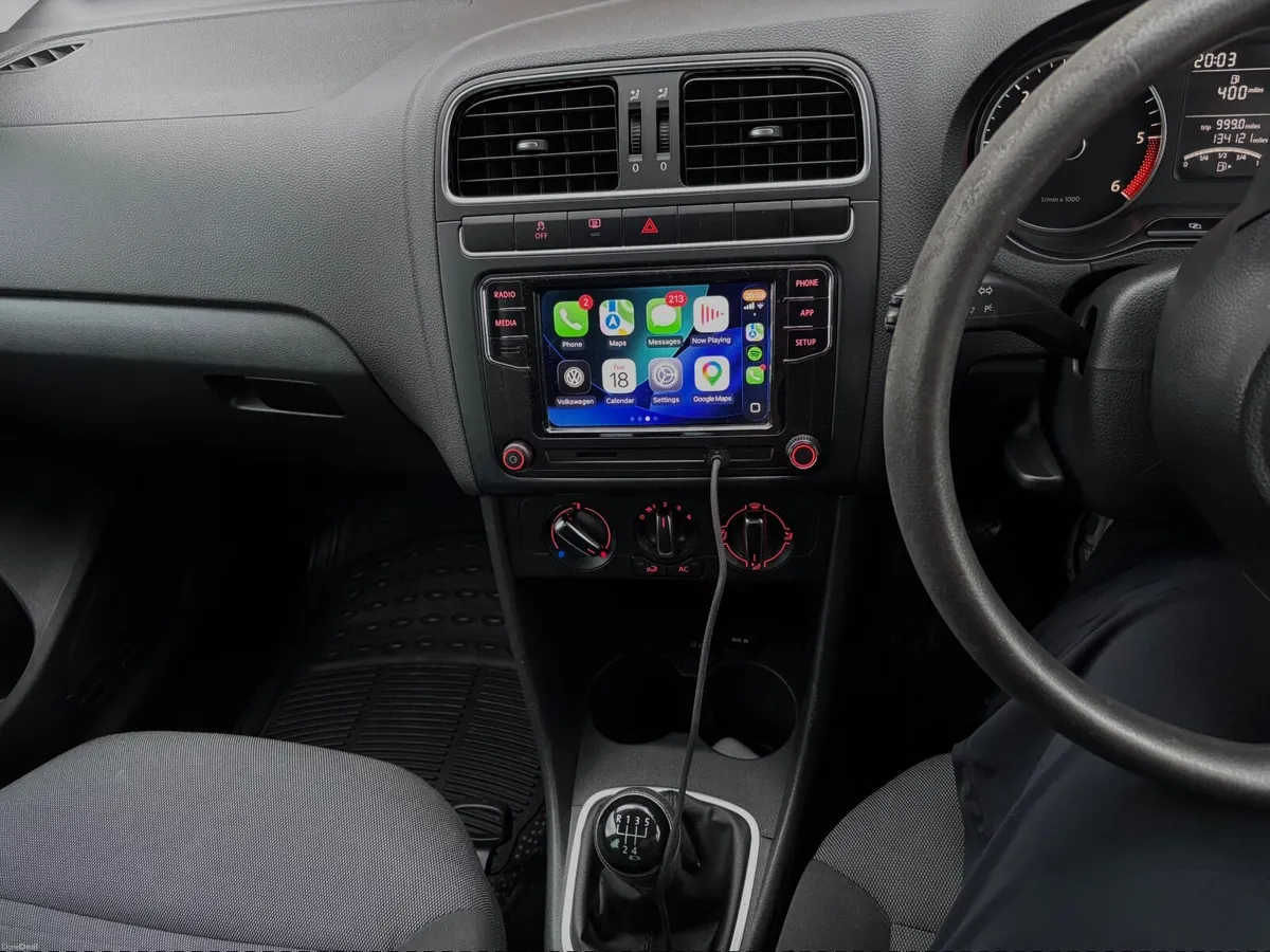 Volkswagen Polo 2013 - Image 2