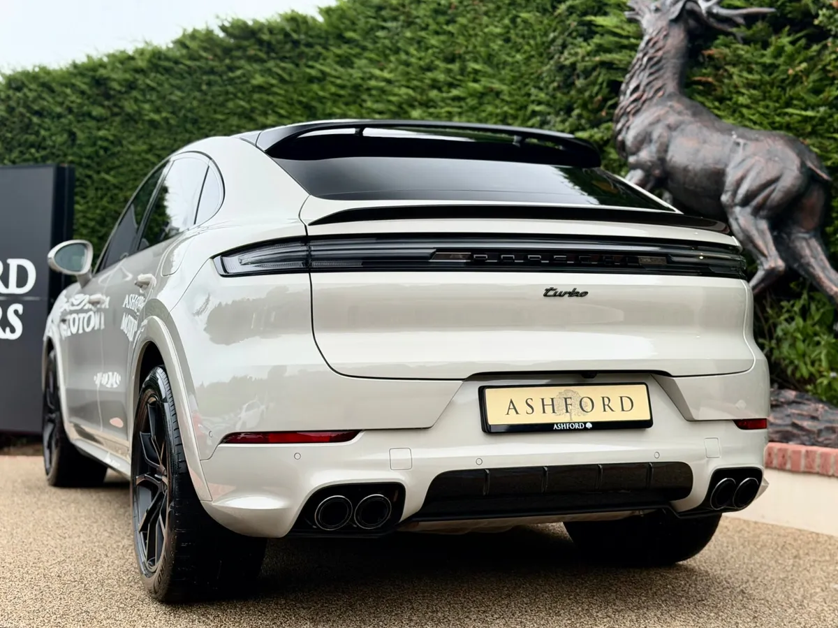 2025 Porsche Cayenne Turbo 740BHP Full Spec - Image 6