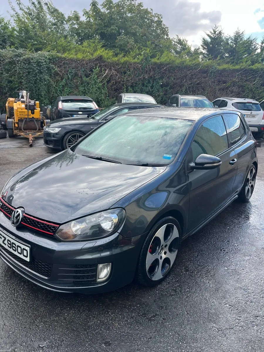 Car - Image 2