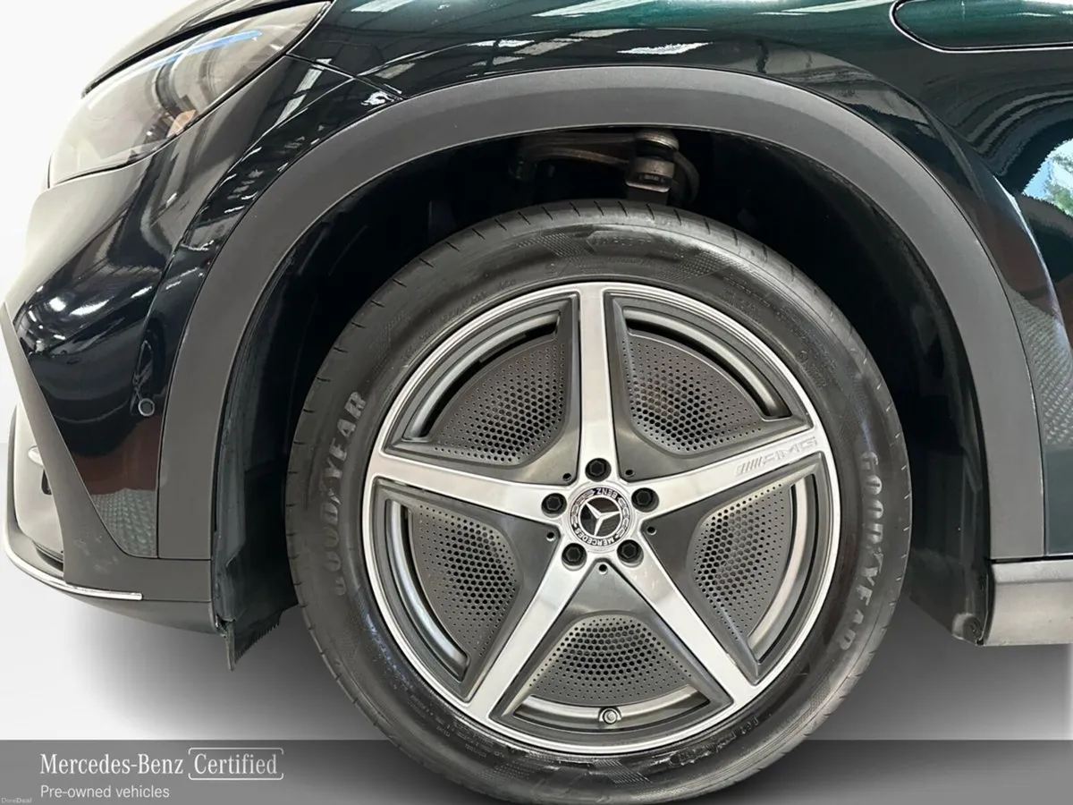 Mercedes-Benz EQE EQE300 SUV AMG Line - Image 5