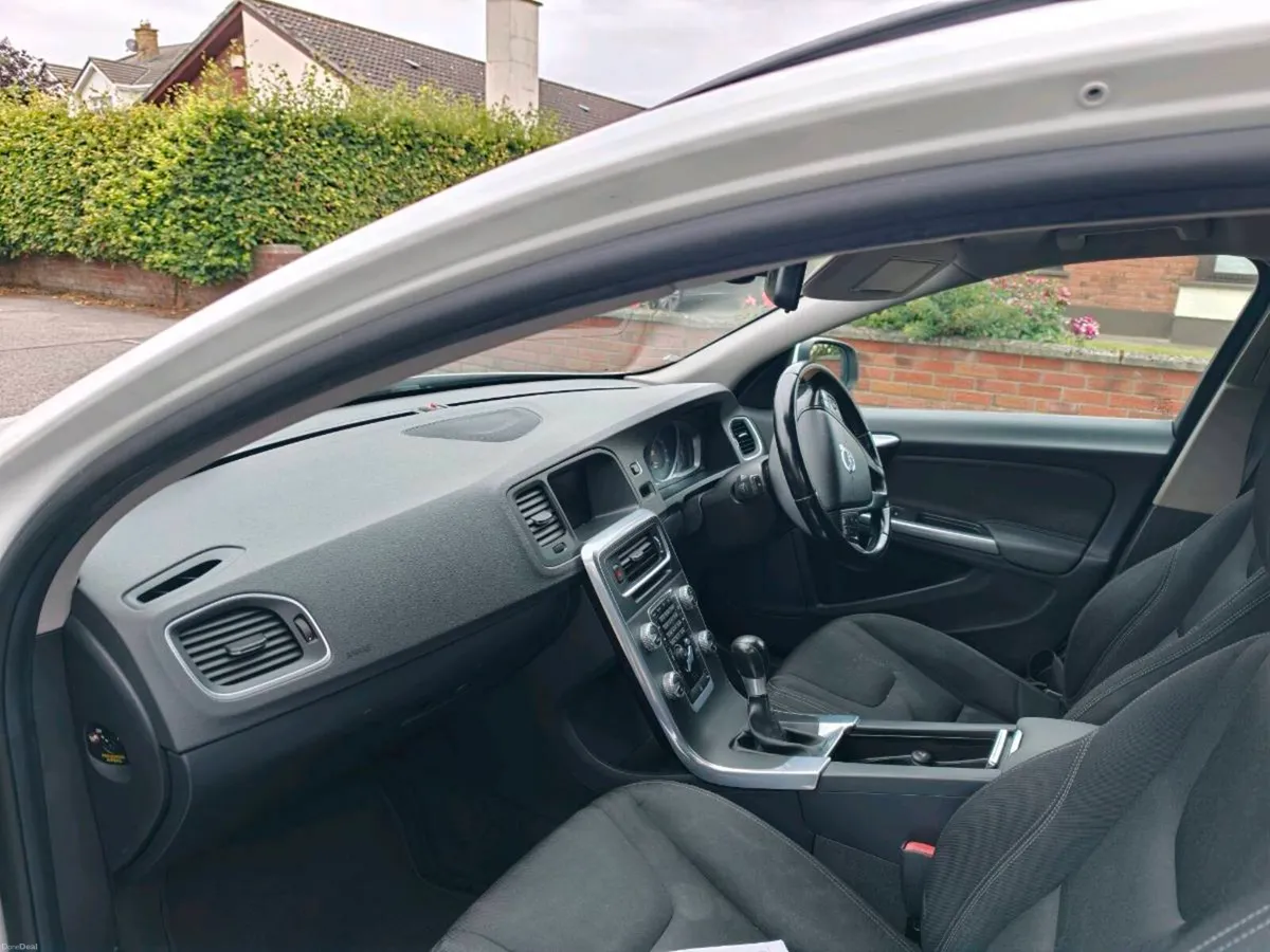 2015. Volvo V 60 1.6 Diesel New NCT - Image 6