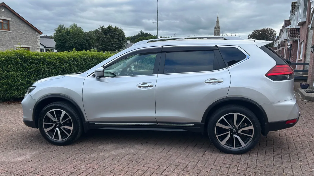 Nissan X-Trail 1.3 petrol automatic 7 seater - Image 5