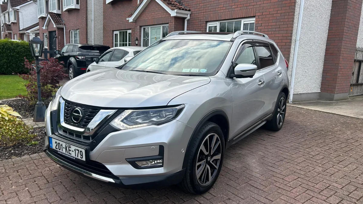 Nissan X-Trail 1.3 petrol automatic 7 seater - Image 4
