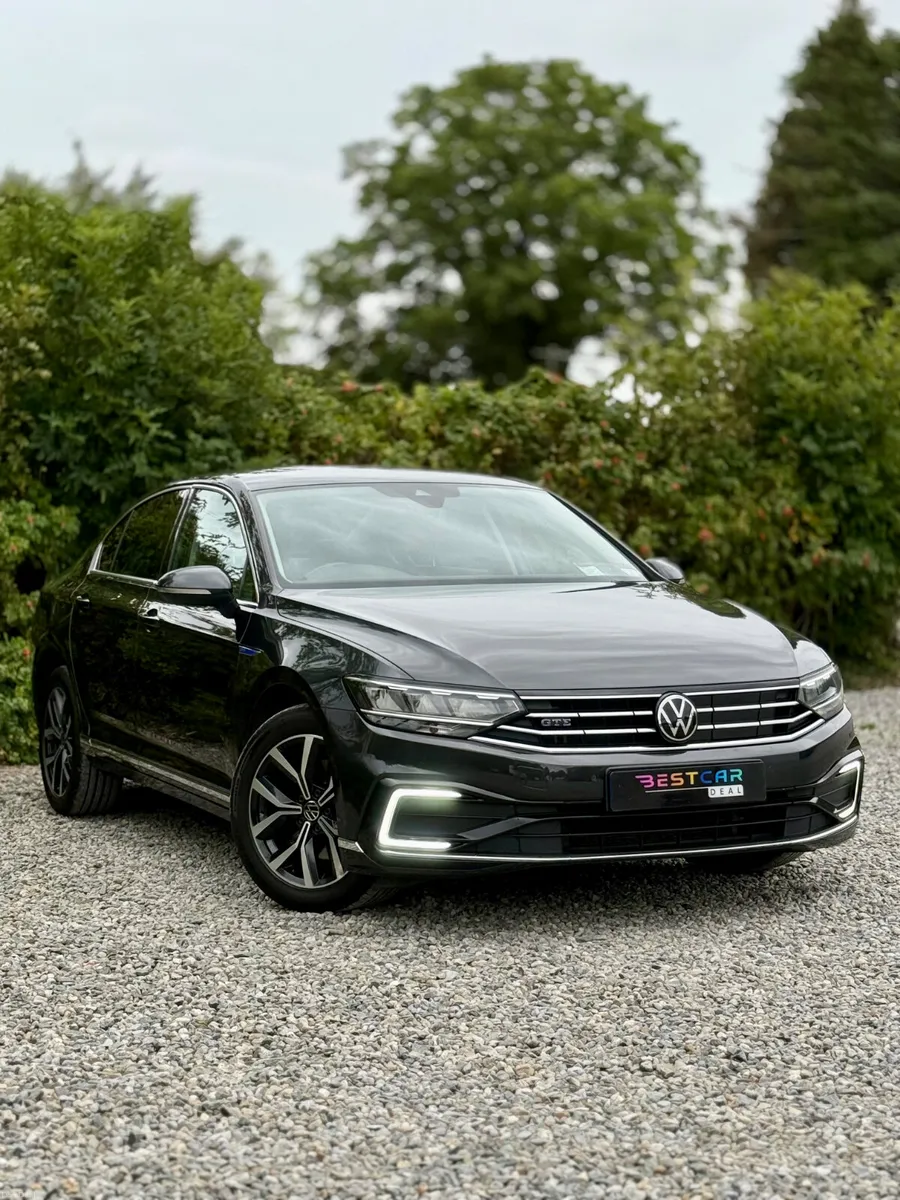 2021 Vw Passat GTE 1.4 TSI PHEV 218HP DSG  Auto - Image 1