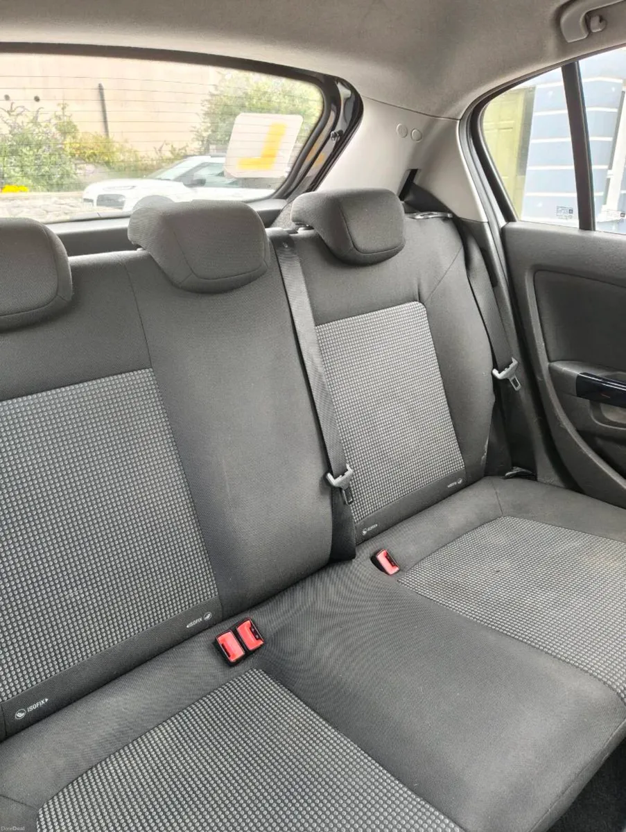 2009 Vauxhall Corsa - Image 4
