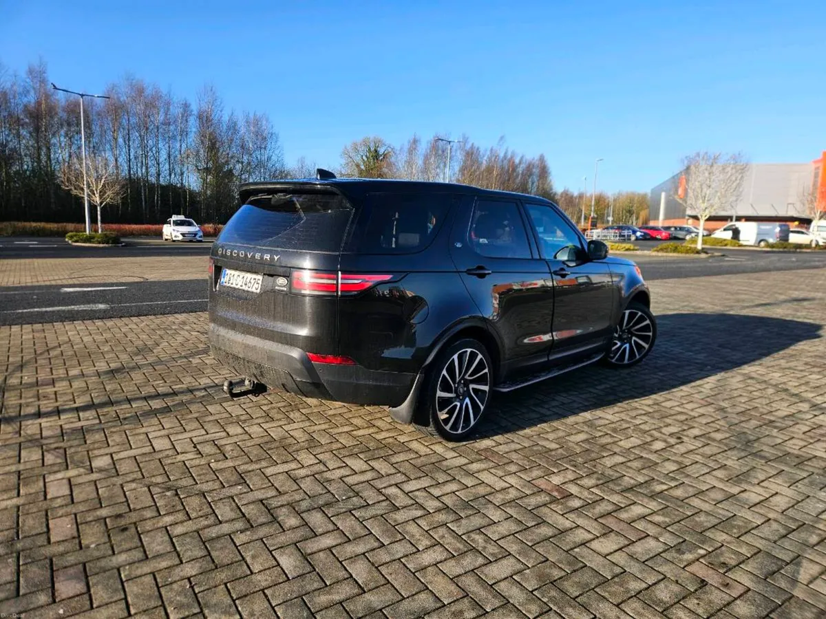 Landrover Discovery 7 seater - Image 5