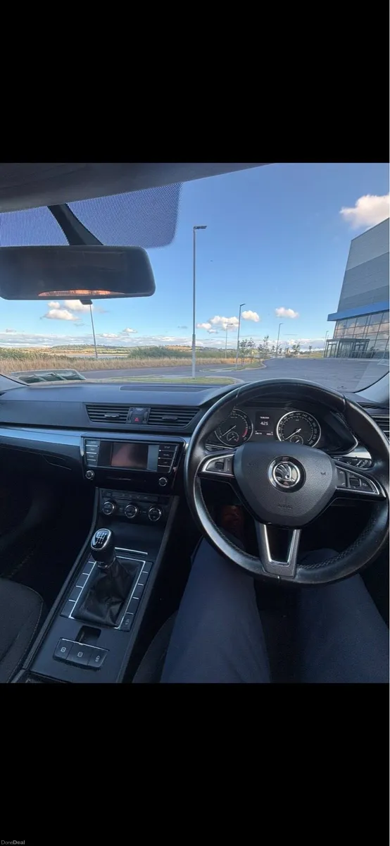 Skoda superb estate - Image 5