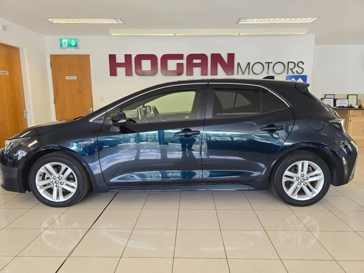 Toyota Corolla Hybrid Sport Plus 5DR H/B Automatic - Image 4