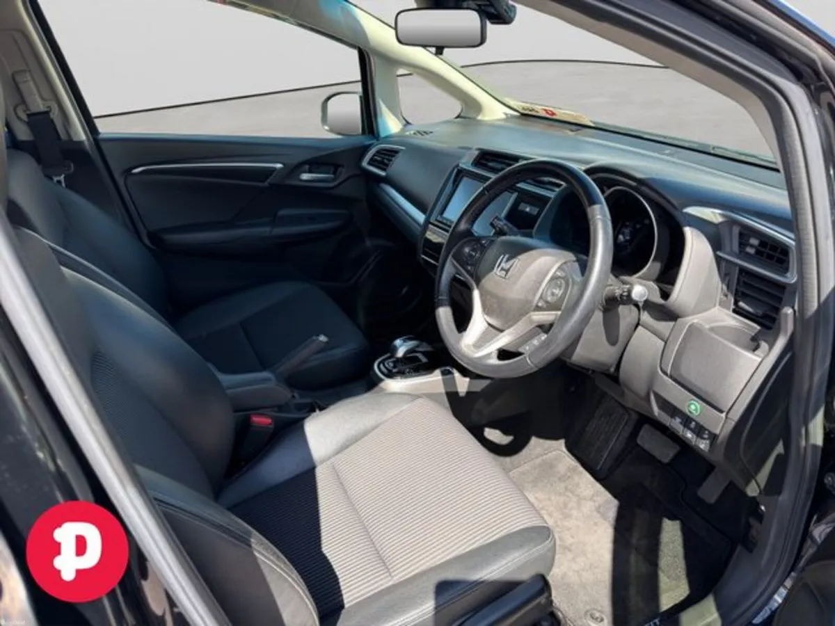 Honda Fit 1.5 hybrid Auto - Straight Sale Discount - Image 6