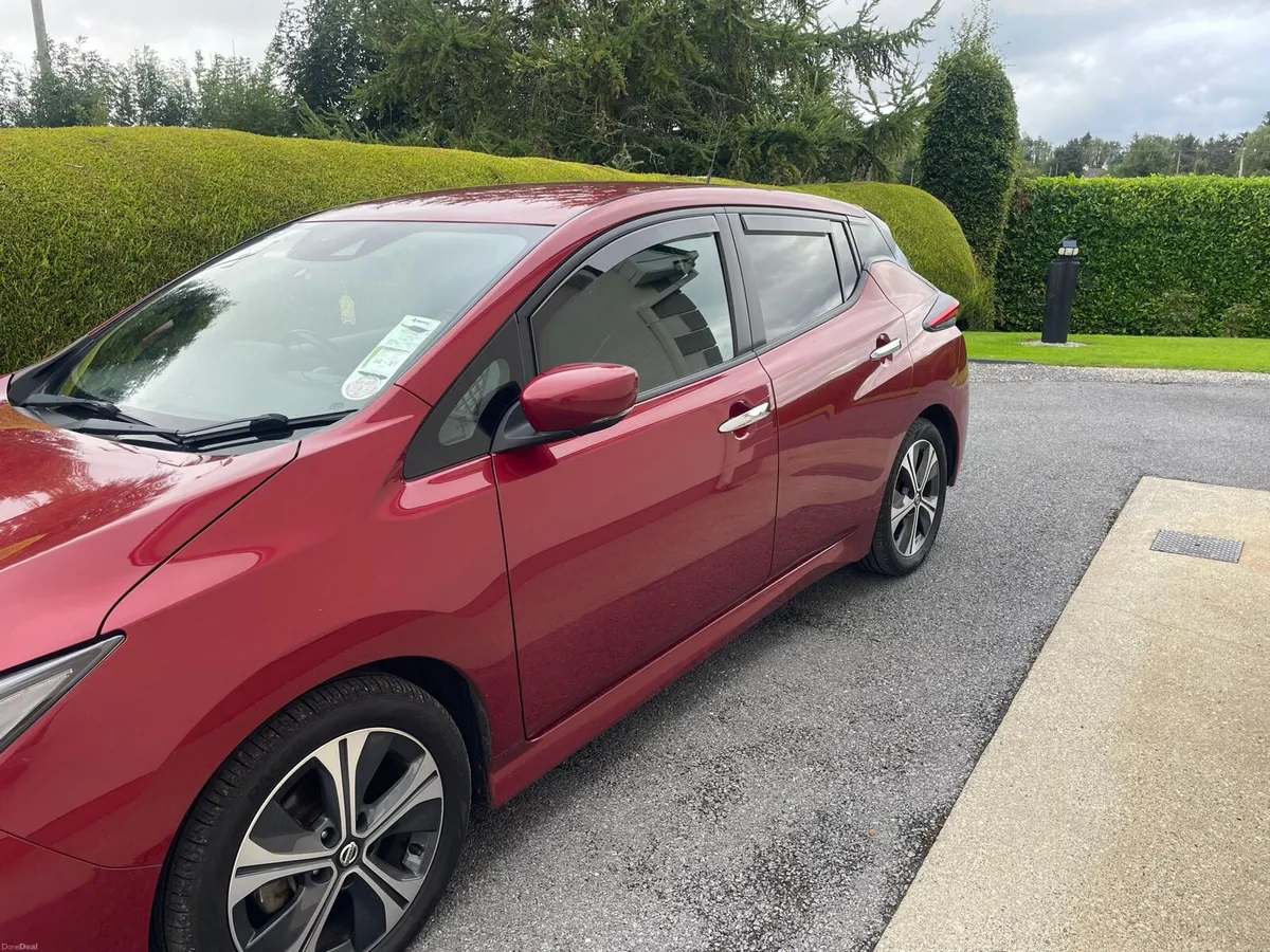 Nissan leaf - Image 4