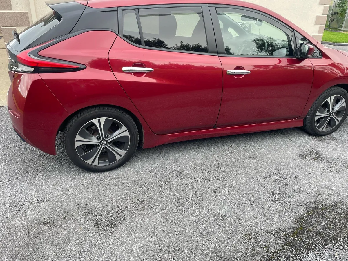 Nissan leaf - Image 6