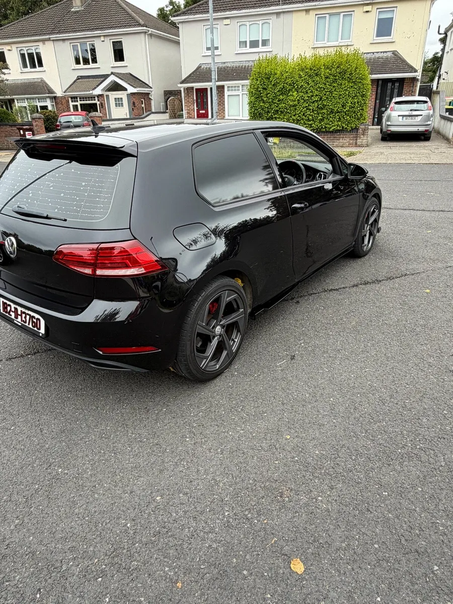 2018 commercial VW golf - Image 4