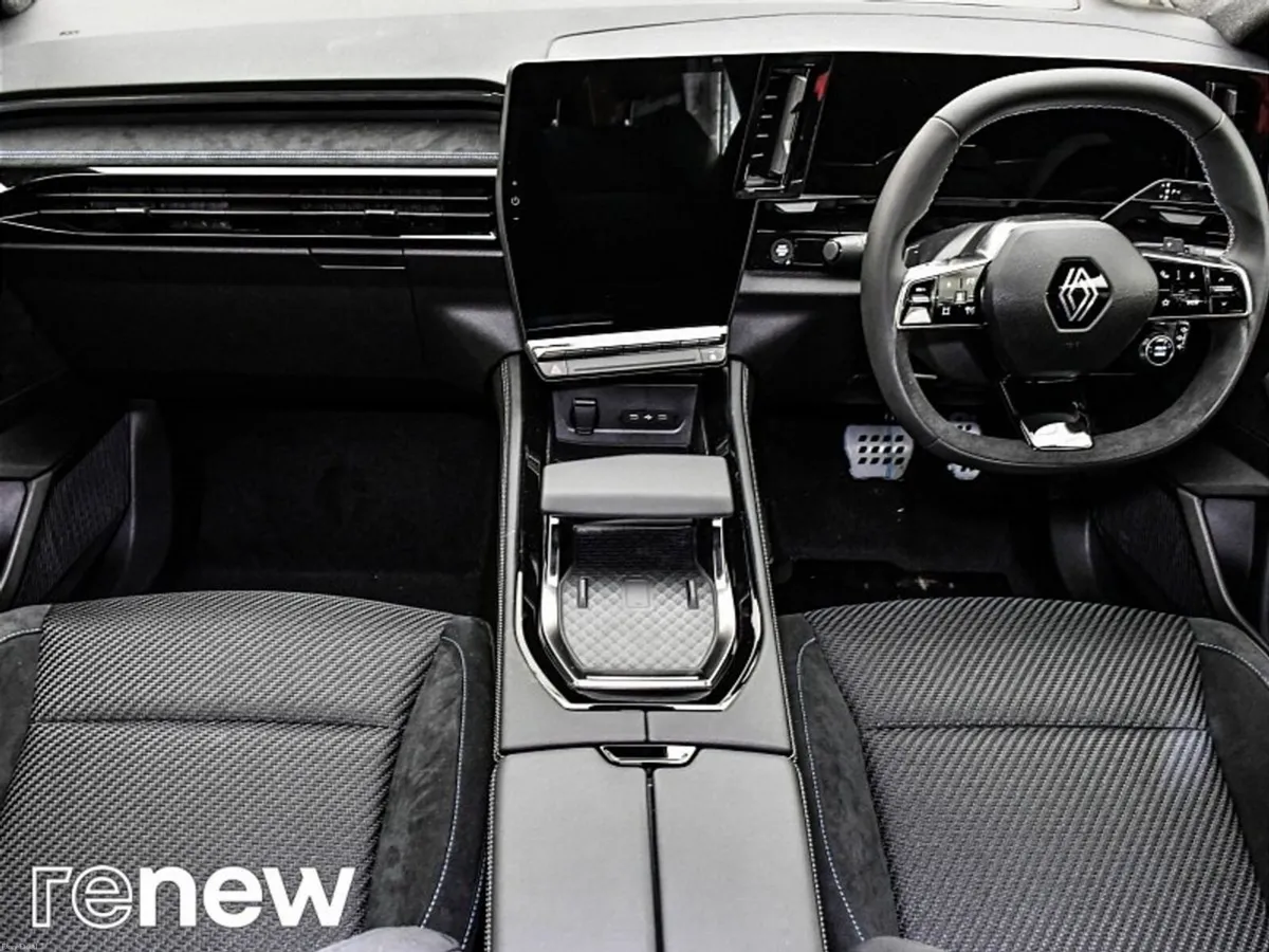 Renault Austral Techno Esprit Alpine E-Tech Full H - Image 2