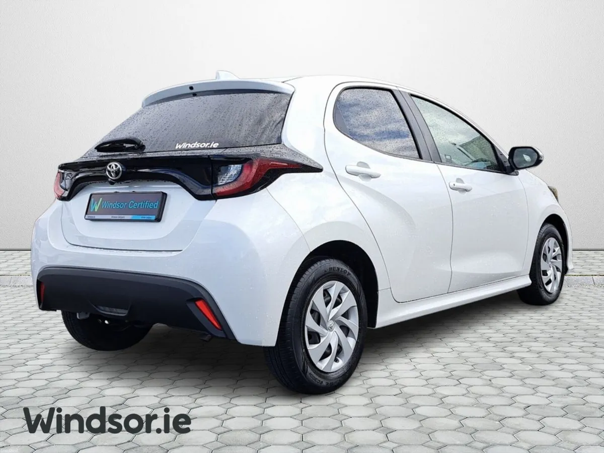 Toyota Yaris X AUTO - Image 2