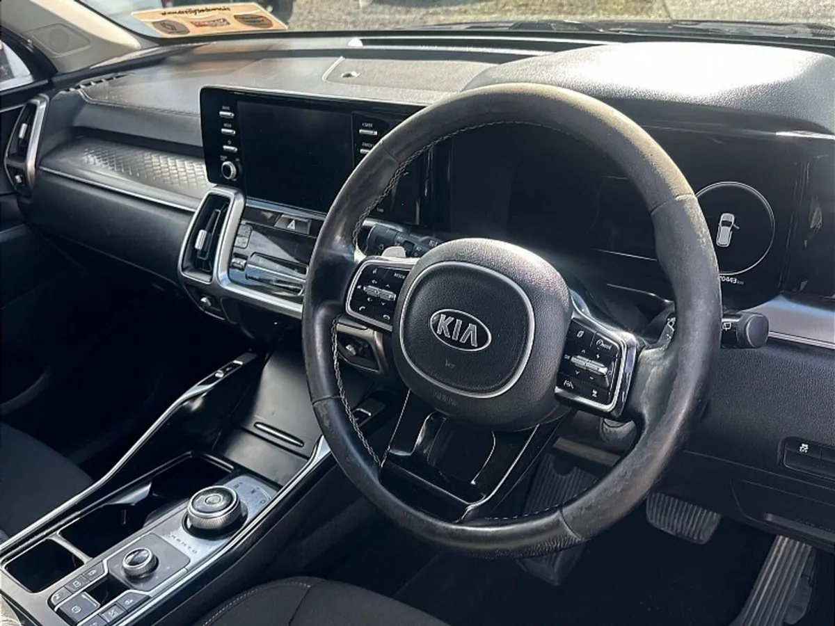 Kia Sorento SORENTO COMMERCIAL 5DR AUTO - Image 3