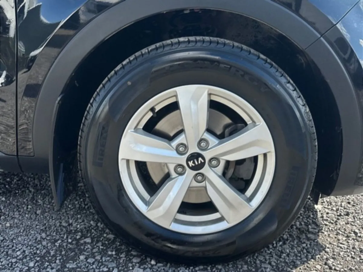 Kia Sorento SORENTO COMMERCIAL 5DR AUTO - Image 4