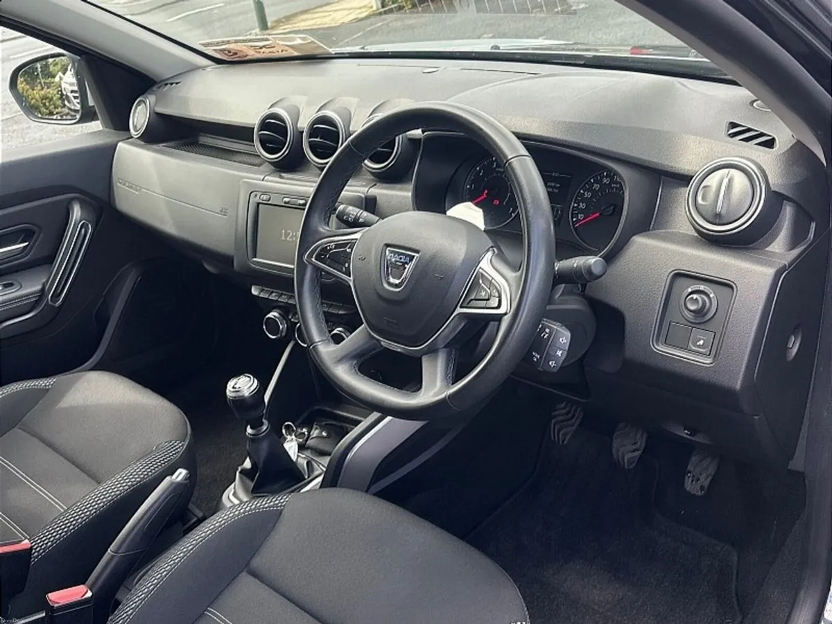 Dacia Duster Blue dCi 115 Prestige - Image 4