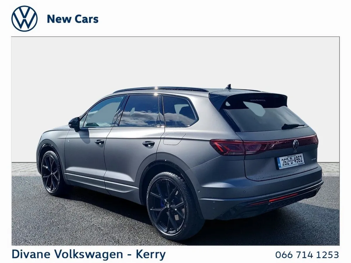 Volkswagen Touareg FINAL EDITION R 3.0TSI PETROL 4 - Image 3
