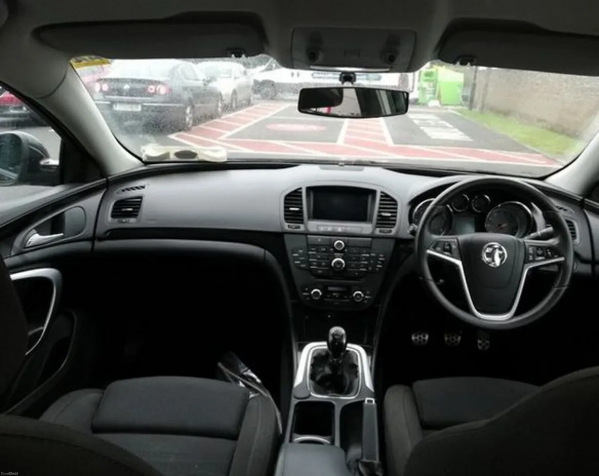 Vauxhall Insignia 2009 - JUST PASSED NCT 10/2027 - Image 5