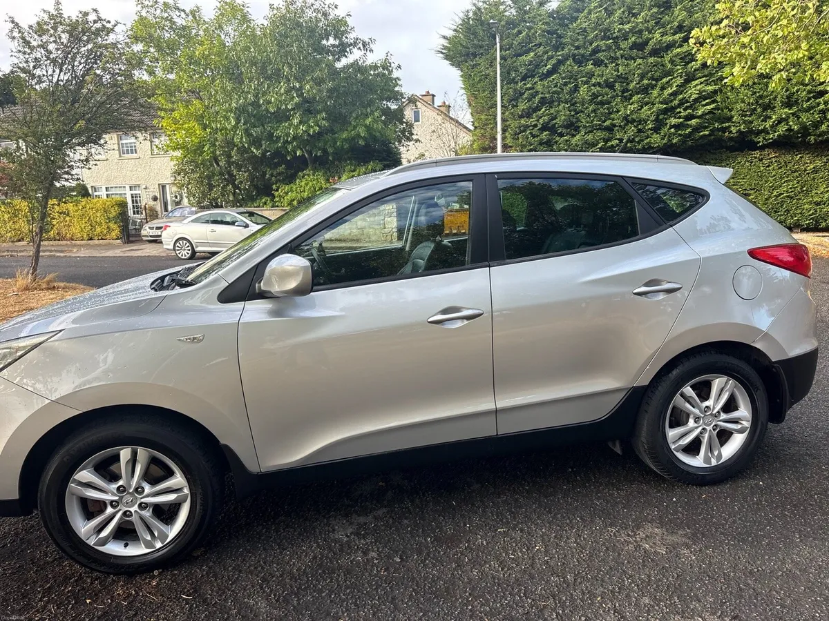 Hyundai ix 35 - Image 4