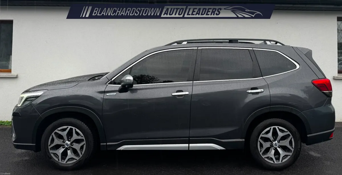 SUBARU FORESTER 2.0I E-BOXER XE MHEV AWD AUTO - Image 2