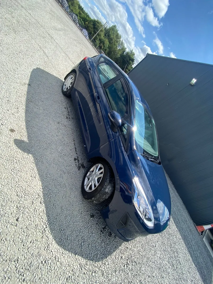 Ford Fiesta 2018 - Image 4