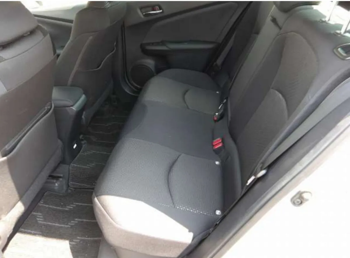 2021 Toyota Prius 1.8 Petrol Hybrid Automatic 43K - Image 6