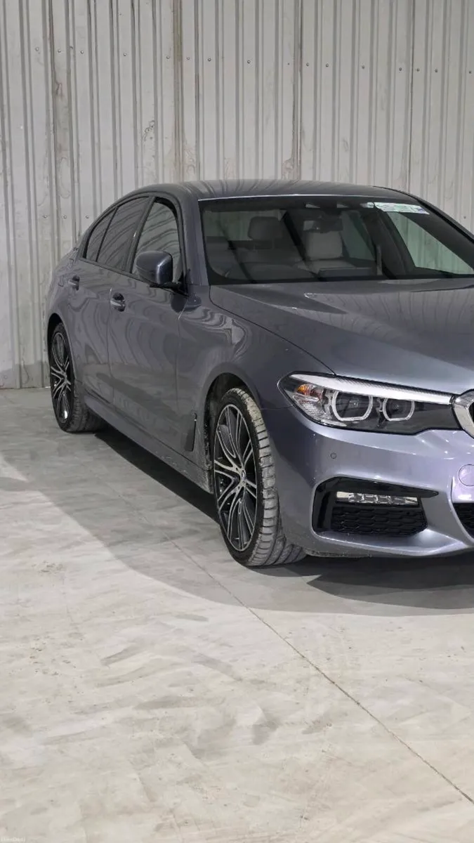 BMW 530e 2018 Plug in Hybrid, Full BMW History - Image 3