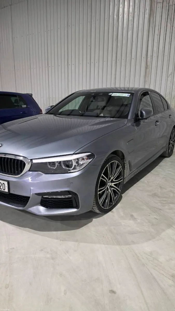 BMW 530e 2018 Plug in Hybrid, Full BMW History - Image 1
