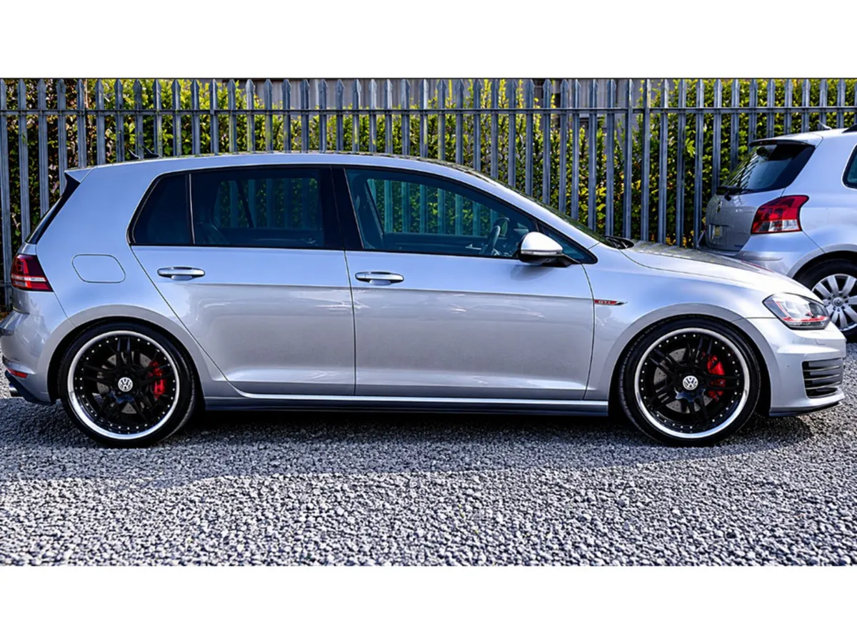 Volkswagen Golf GTI 2.0L AUTOMATIC Fresh Import - - Image 5