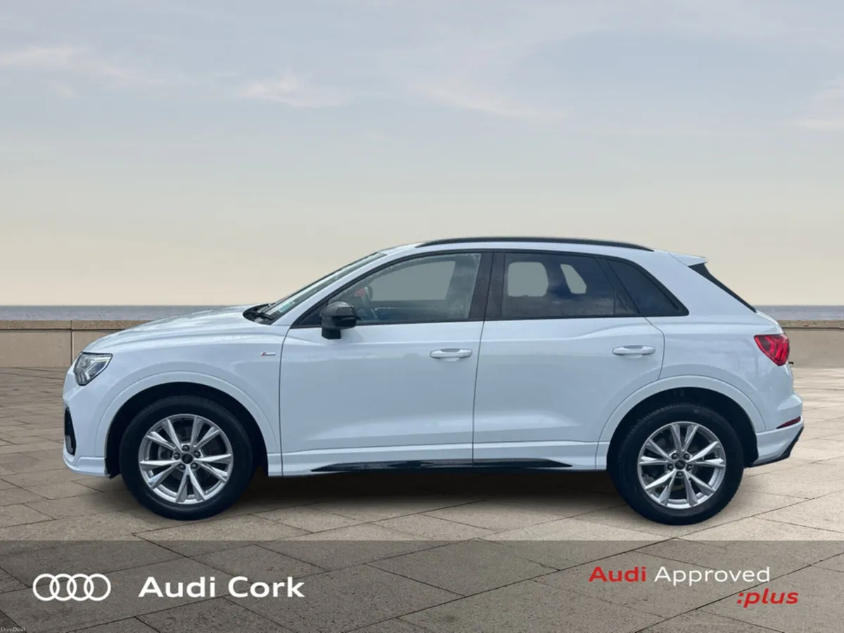 Audi Q3 2.0 35TDI 150BHP S-LINE AUTOMATIC WITH BLA - Image 4
