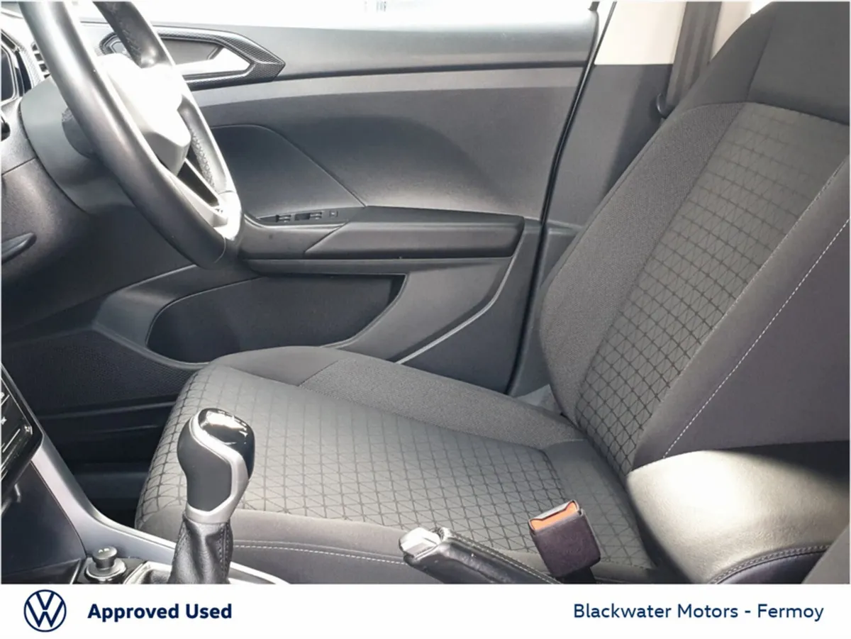 Volkswagen T-Cross 1.0TSI 95BHP LIFE WITH CONTROL - Image 4