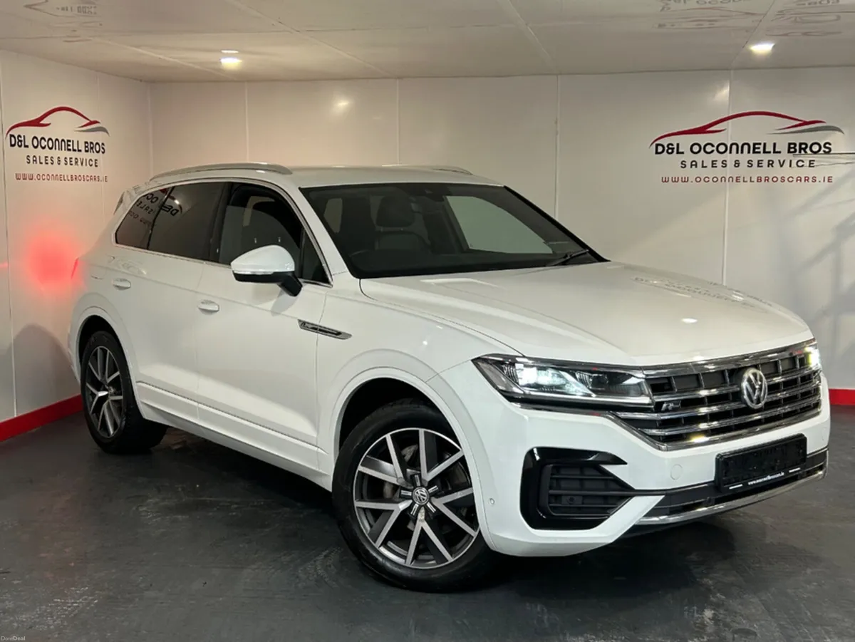 Volkswagen Touareg R-LINE V6 TDI AUTO - Image 1
