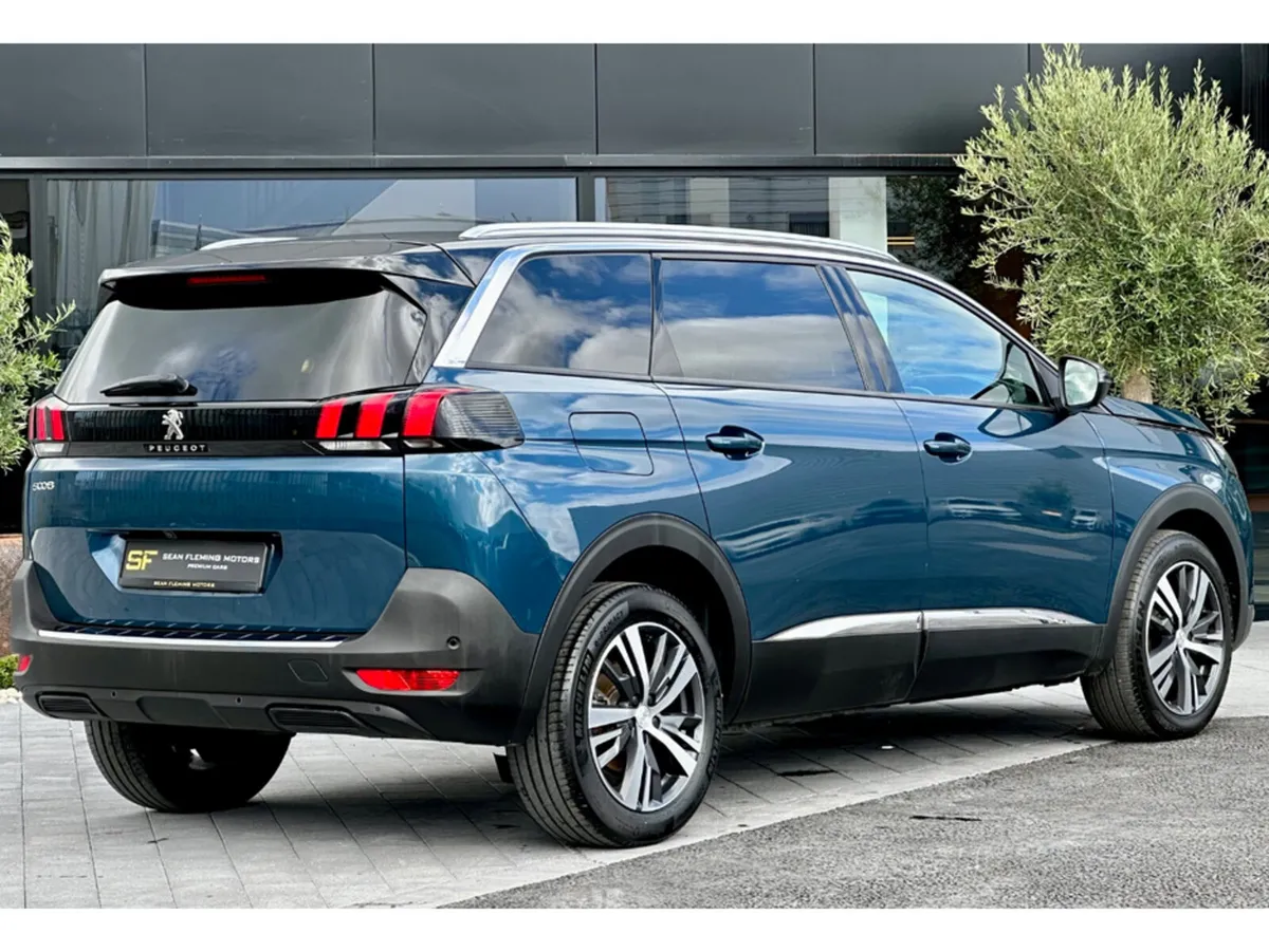 Peugeot 5008 FL ALLURE 1.5 BLUE HDI 13 - Image 3