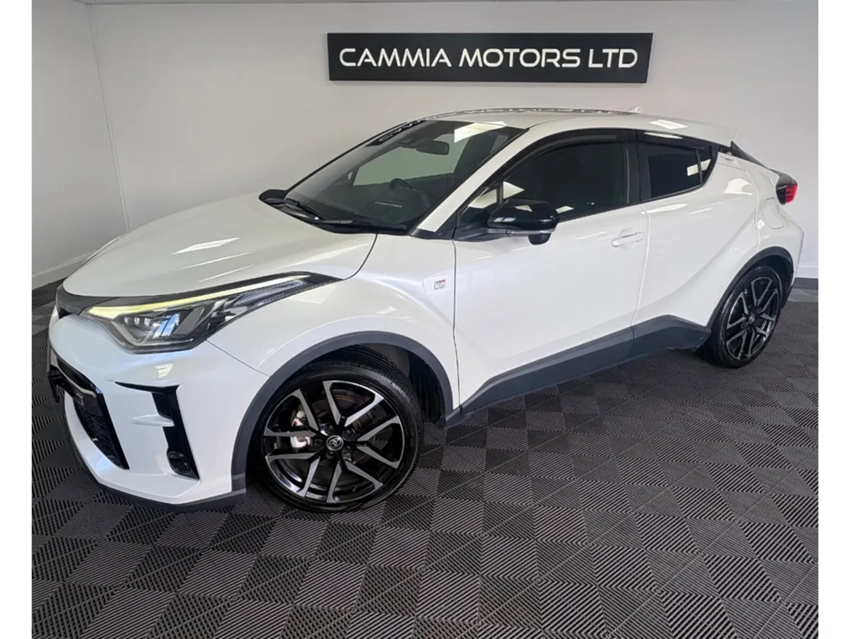 Toyota C-HR 2020 TOYOTA CHR GSPORT*REVERSE CAMERA* - Image 4