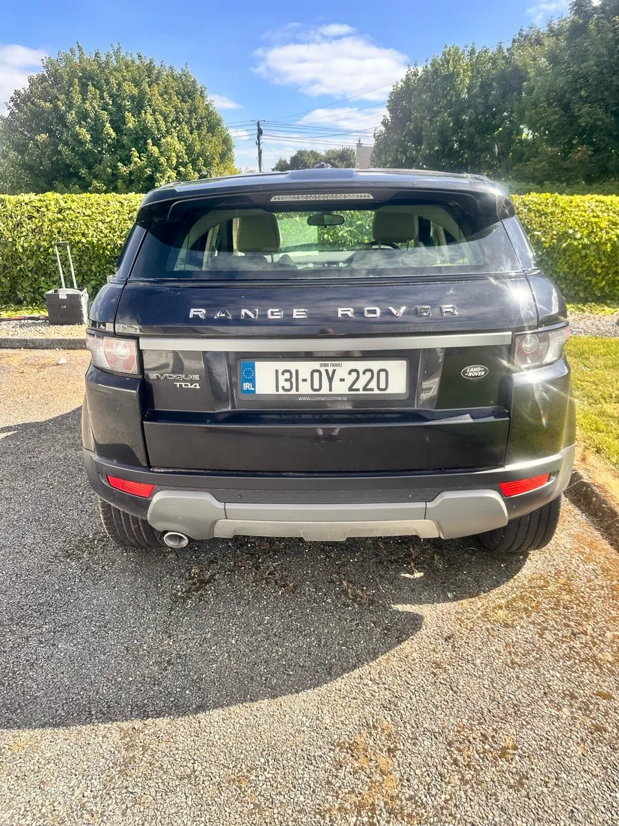 Rover Range Rover Evoque Pure TD4 5-door - Image 2