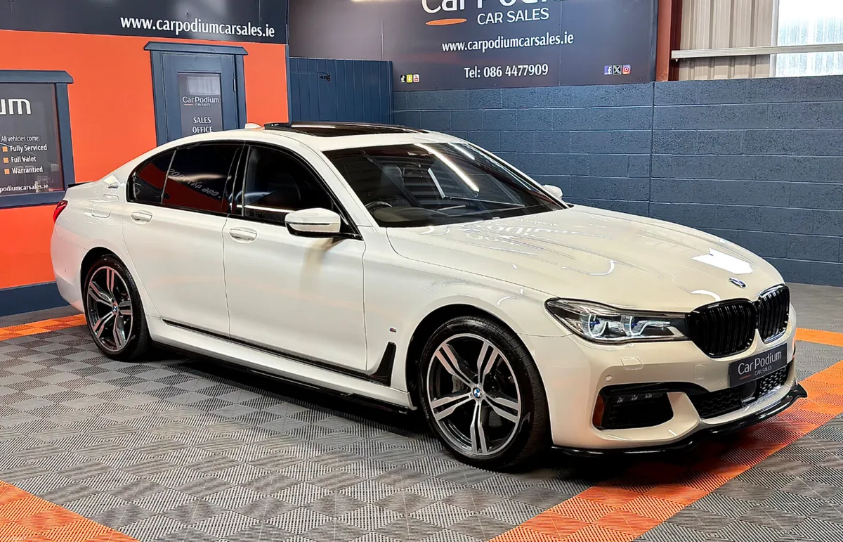 2018 BMW 7-Series 740E M-Sport Hybrid - LOW KMS - Image 6